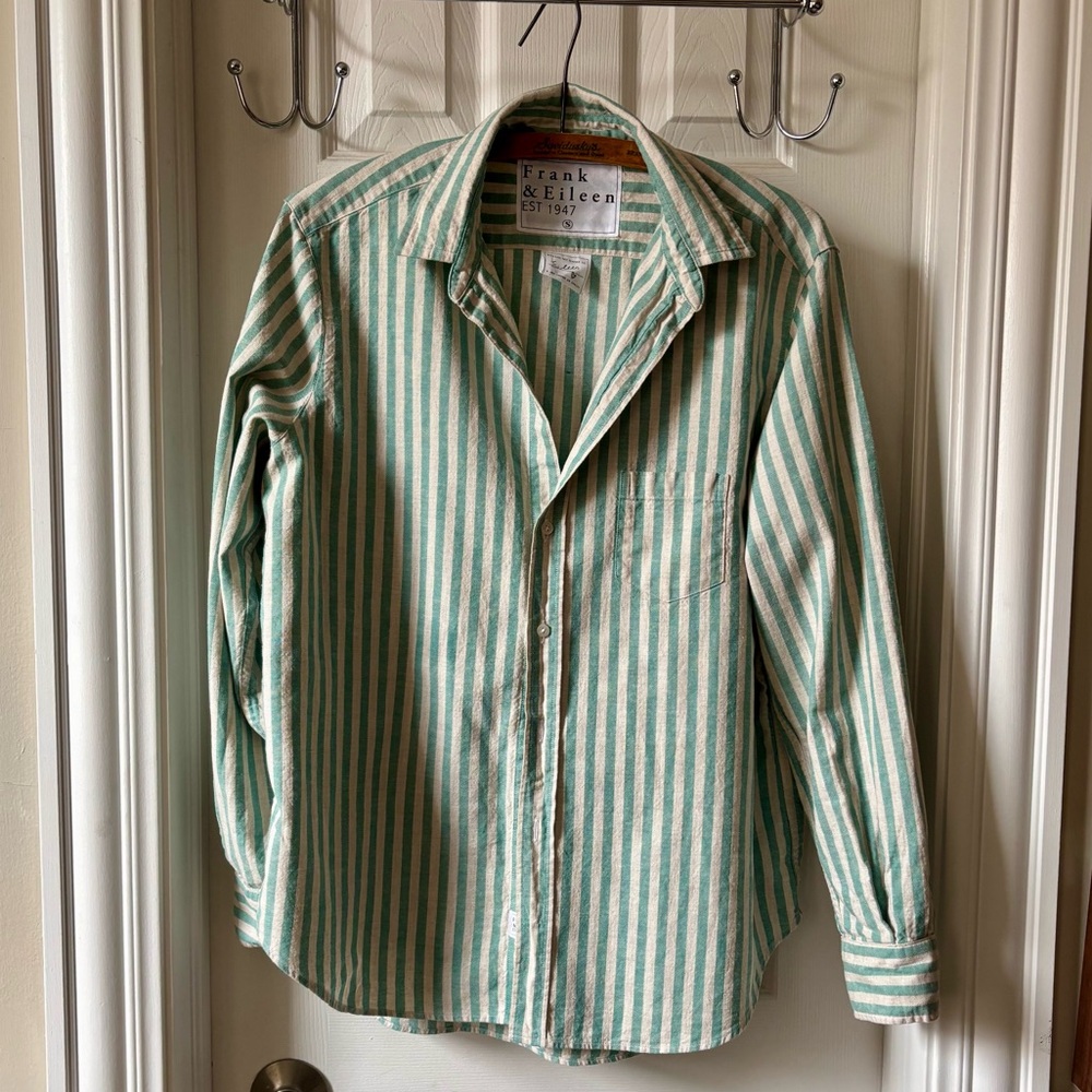 Frank & Eileen Green and White Striped Relaxed Fit Button-Down Shirt